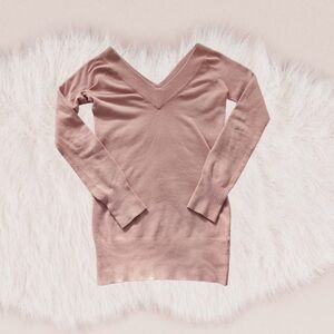 Dynamite V neck Long Knit Sweater- S